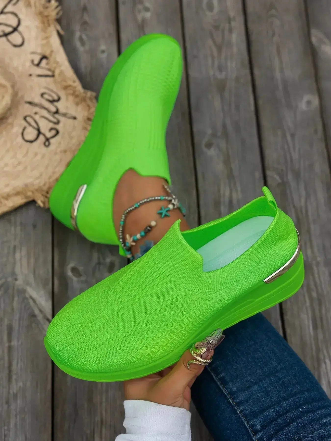 Round Toe Wedge Sneakers - DaisyDrop 