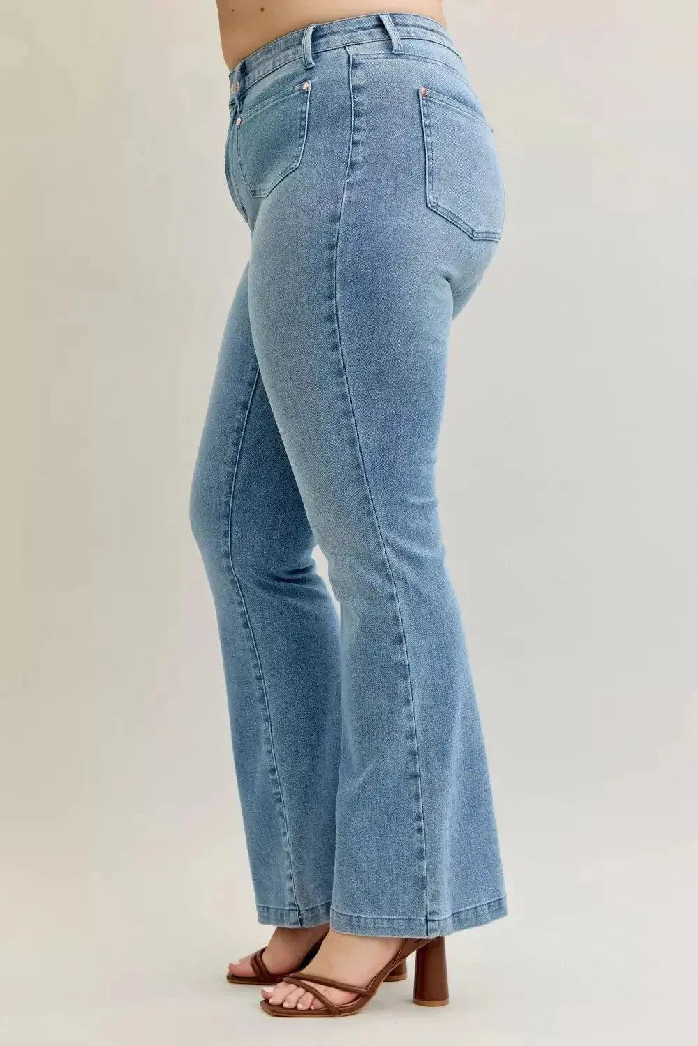 Judy Blue Full Size Mid Rise Bootcut Jeans with Contrast Wash & Front Patch Pockets Plus Size - DaisyDrop 