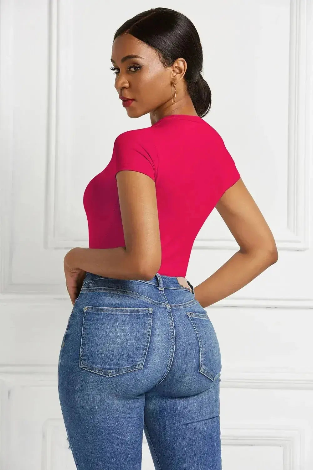 Round Neck Short Sleeve Bodysuit - DaisyDrop 
