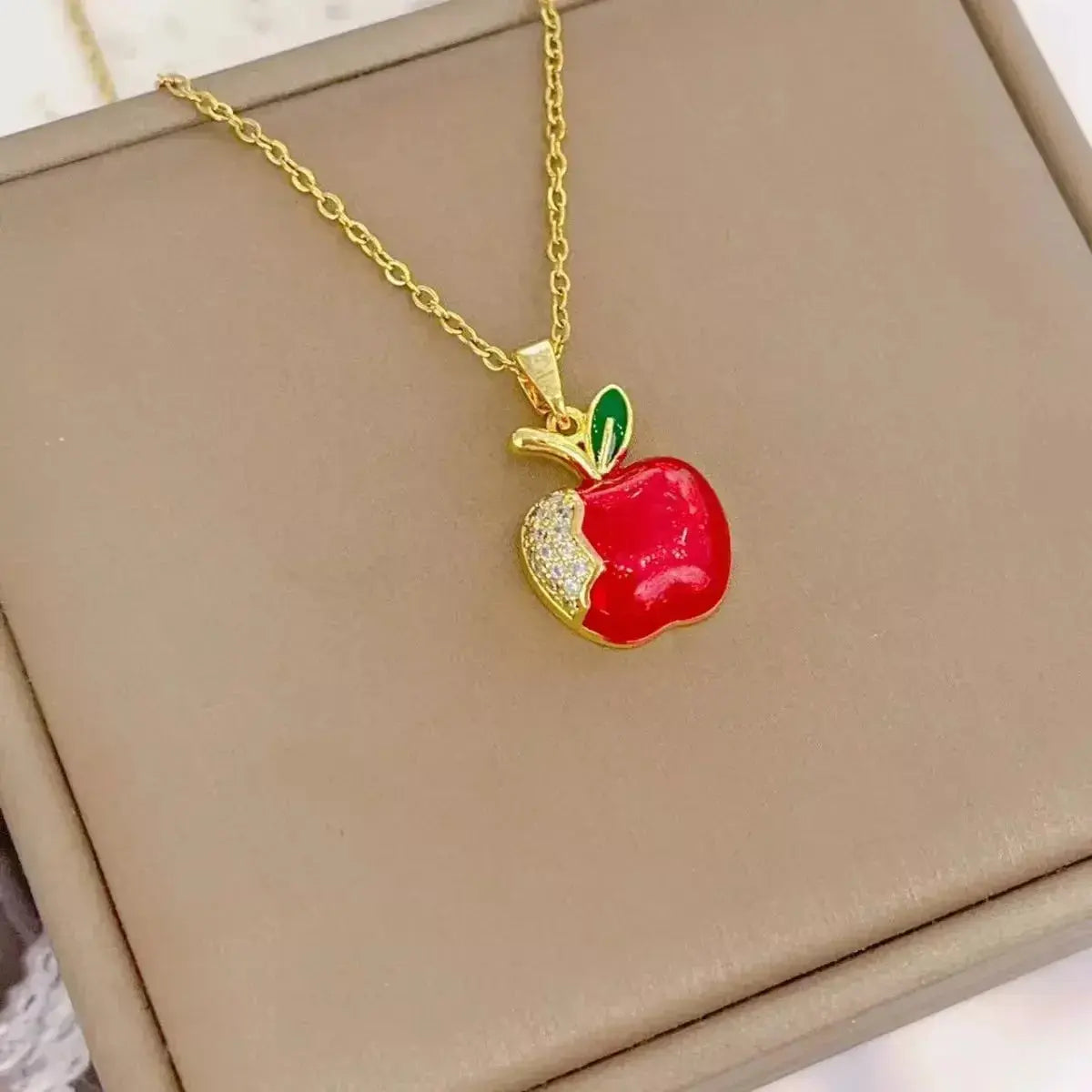 18K Gold-Plated Apple Necklace - DaisyDrop 
