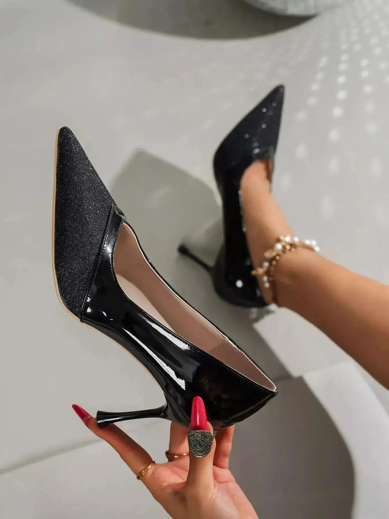 Point Toe Stiletto Pumps - DaisyDrop 