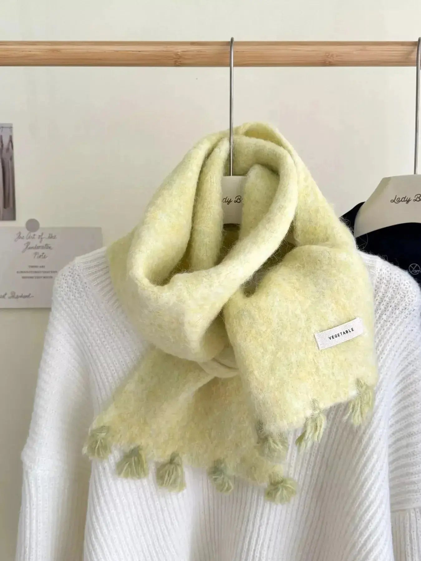 Tassel Knitted Scarf - DaisyDrop 