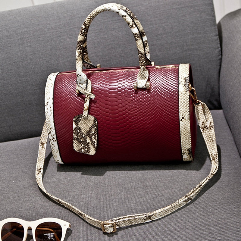 Super Quality Snake skin Leather Women Handbag