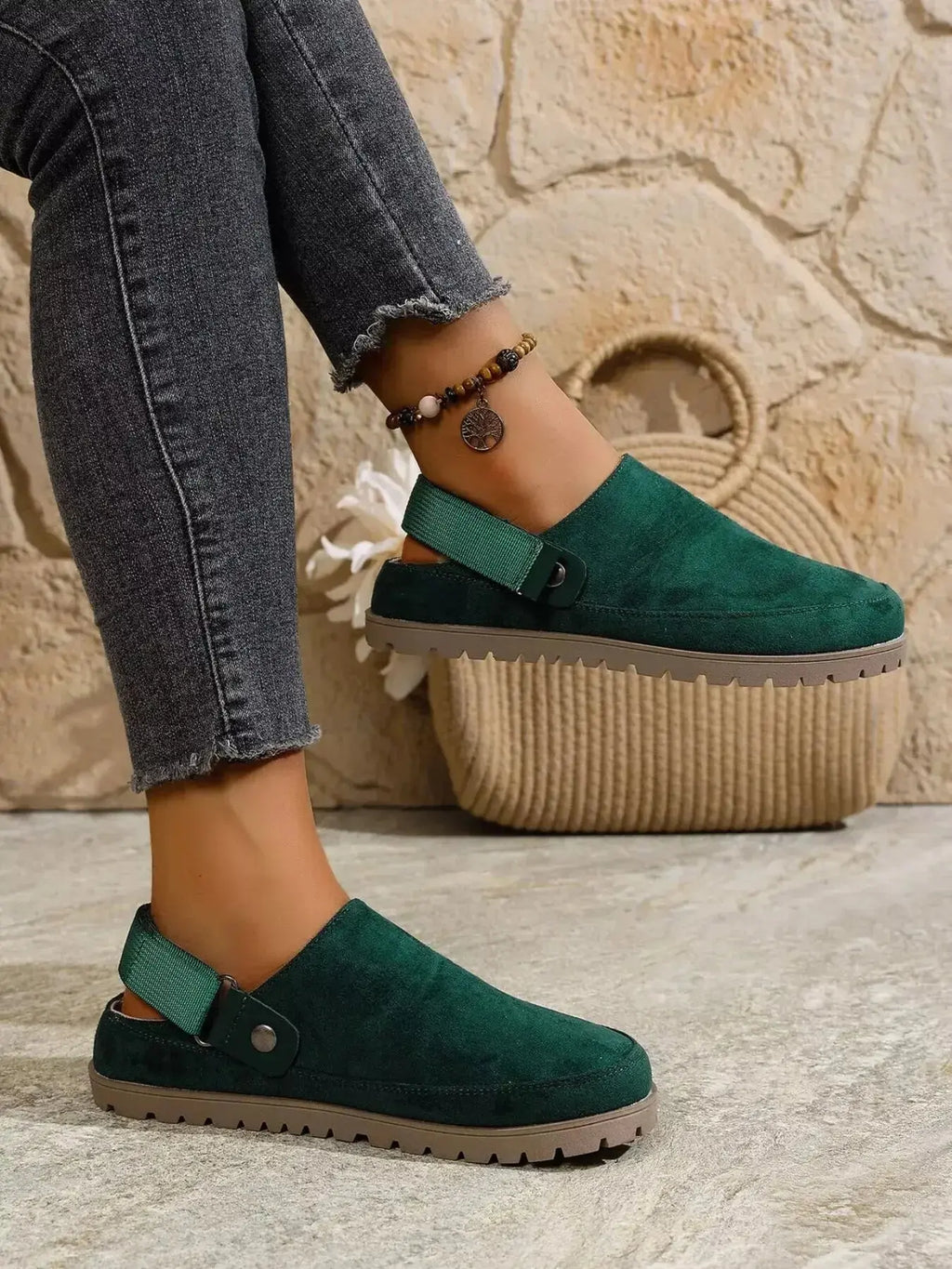 Round Toe Flats Slip-Ons - DaisyDrop 