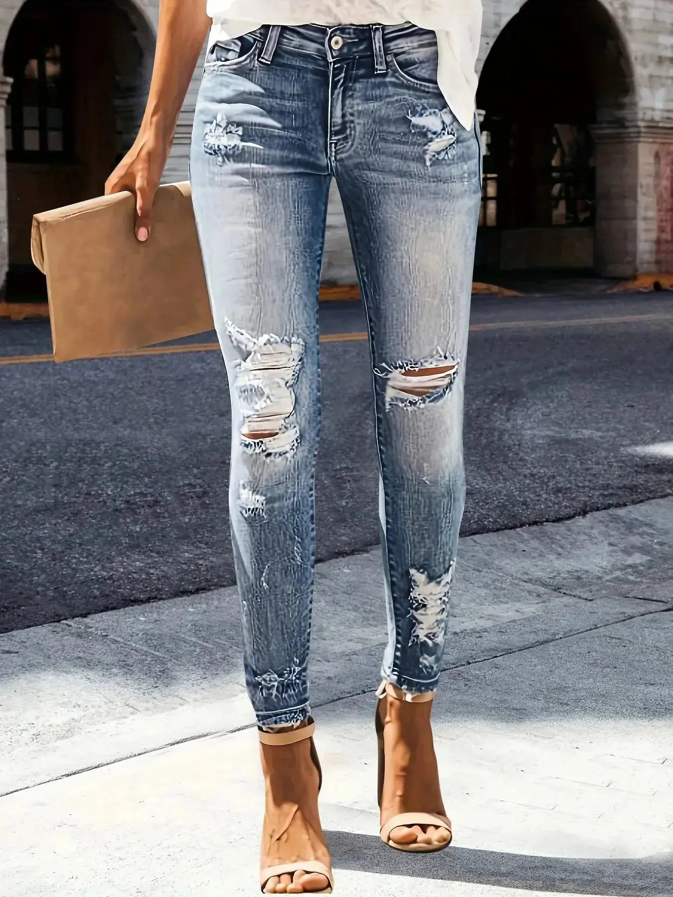Distressed Skinny Jeans - DaisyDrop 