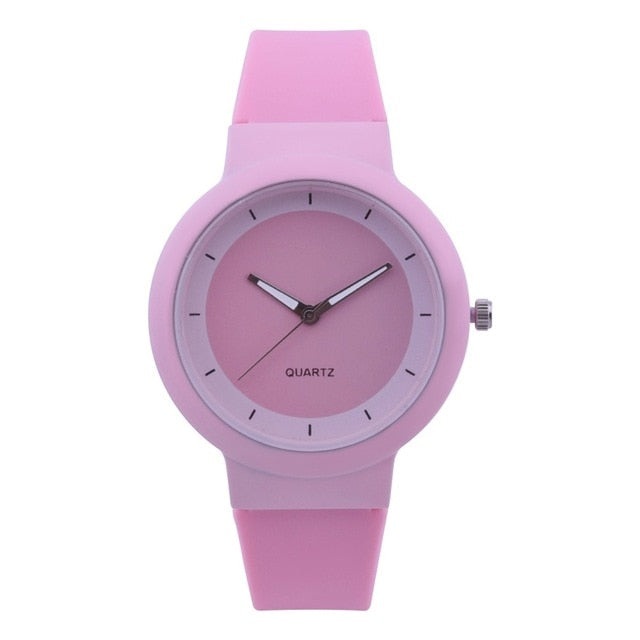 Woman Fashion Silicone Band Analog Quartz Round Watch