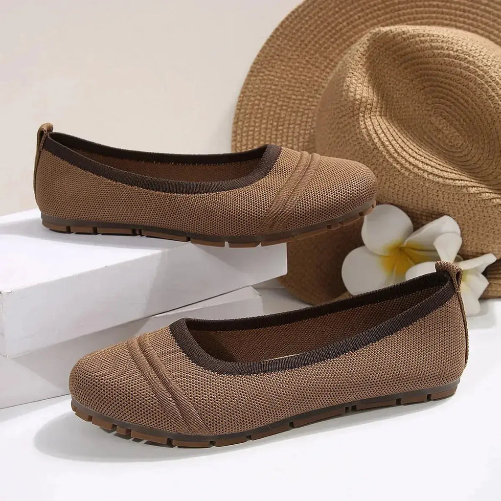 Round Toe Flat Slip-Ons - DaisyDrop 