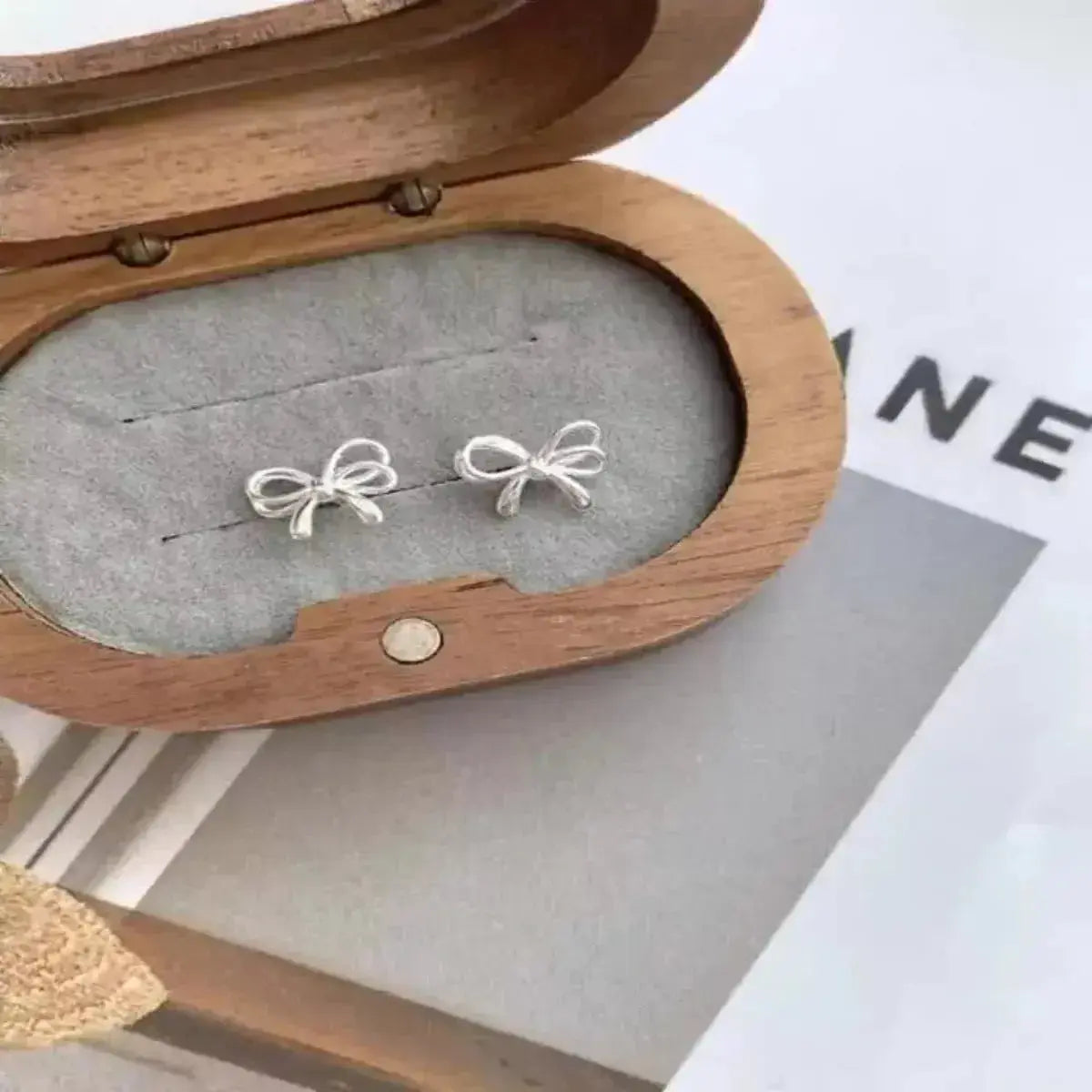 925 Sterling Silver Bow Earrings - DaisyDrop 