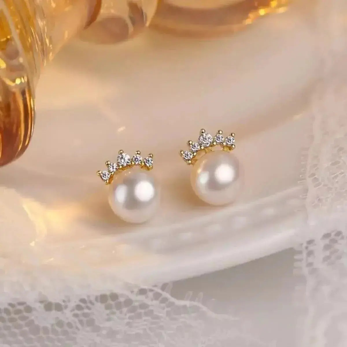 Freshwater Pearl Stud Earrings - DaisyDrop 
