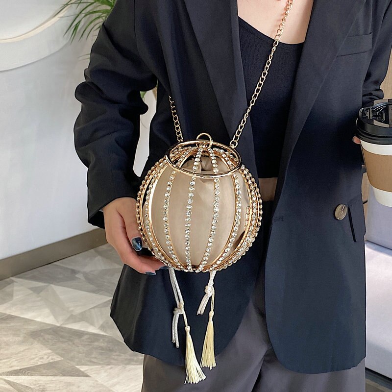 Luxurious Diamond Pearl Flower Metal Ball