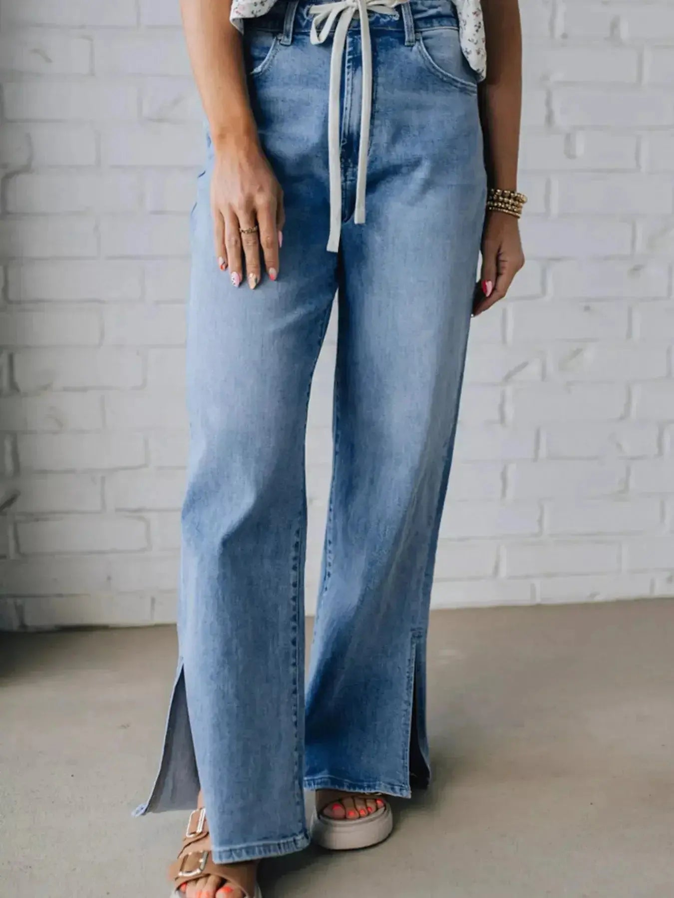 Slit Wide Leg Jeans - DaisyDrop 