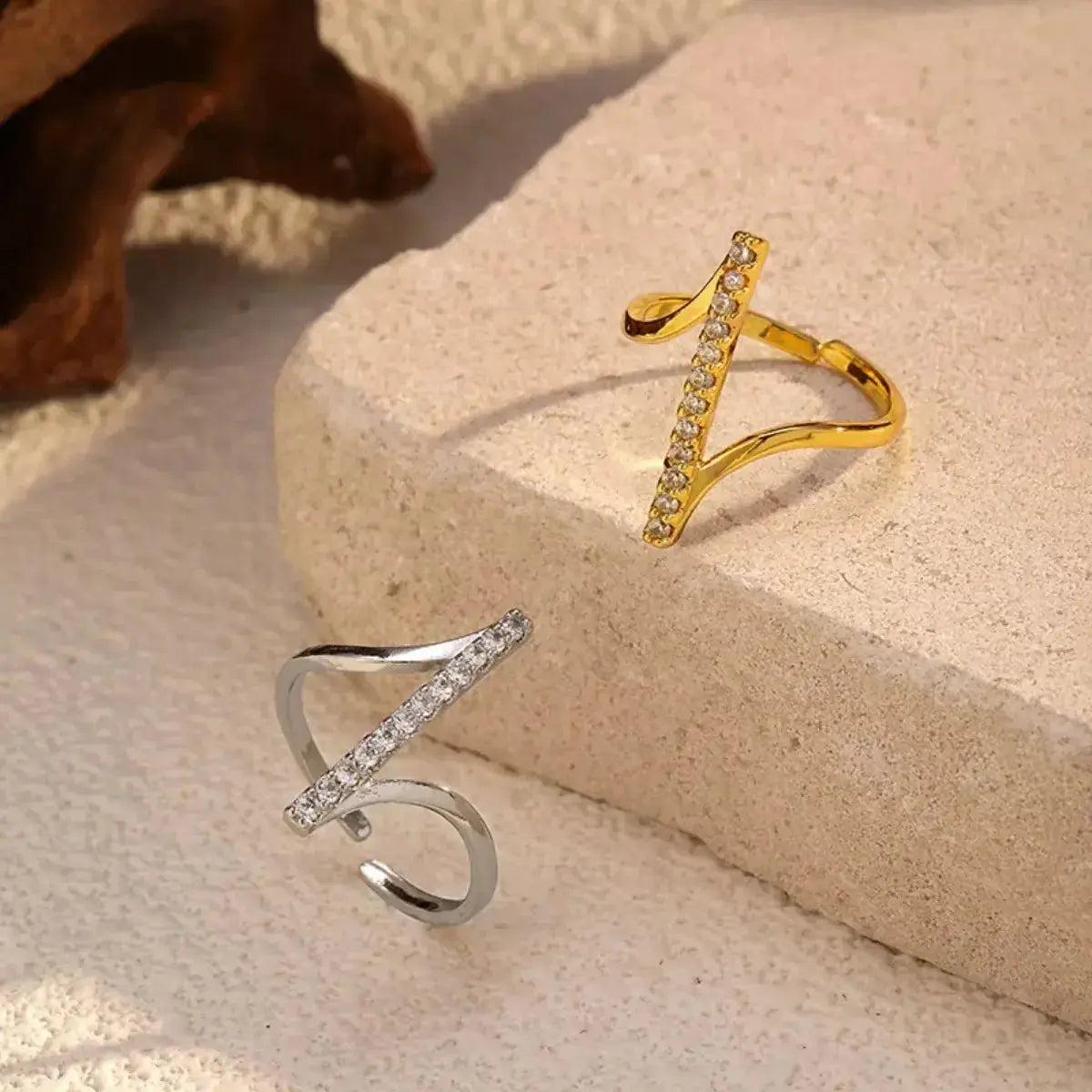 Irregular Rhinestone Ring - DaisyDrop 