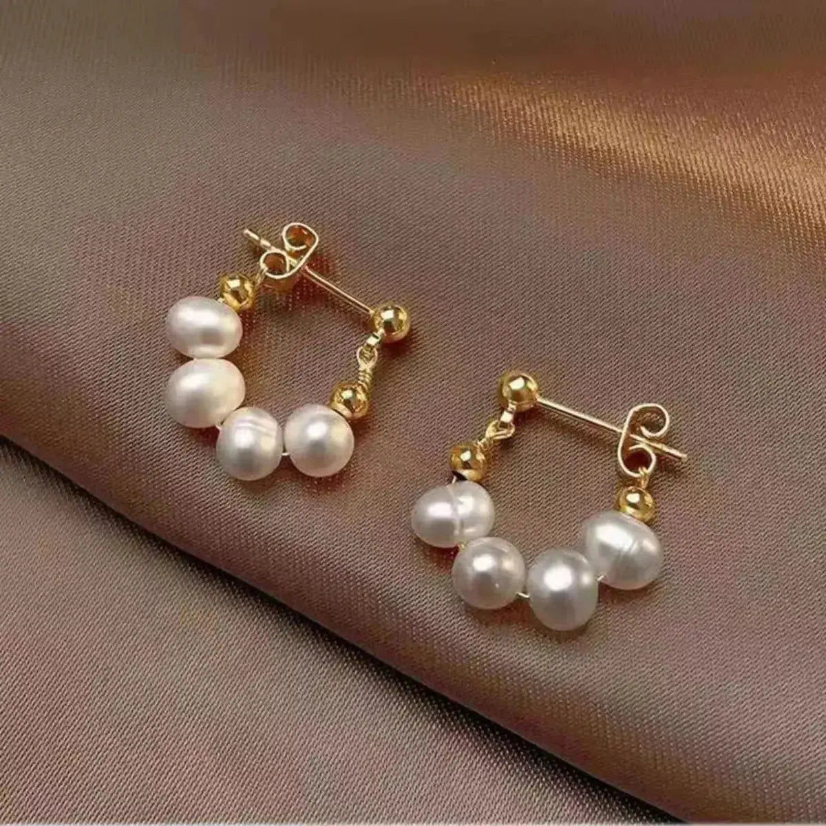 Freshwater Pearl Hoop Earrings - DaisyDrop 