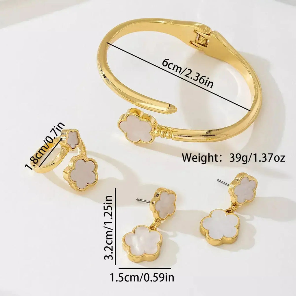 18K Gold-Plated Flower Jewelry Set - DaisyDrop 
