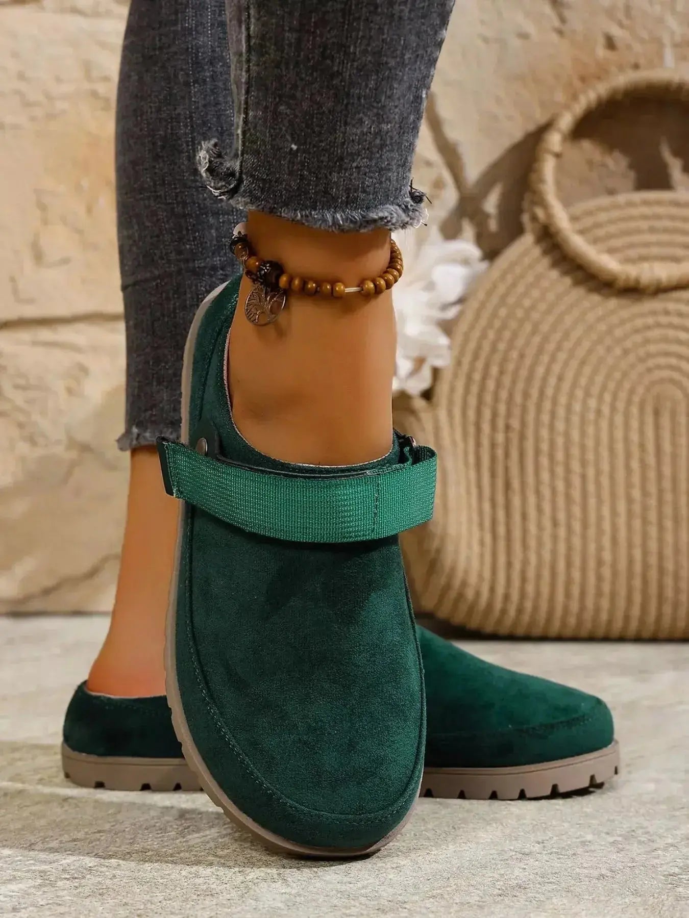 Round Toe Flats Slip-Ons - DaisyDrop 