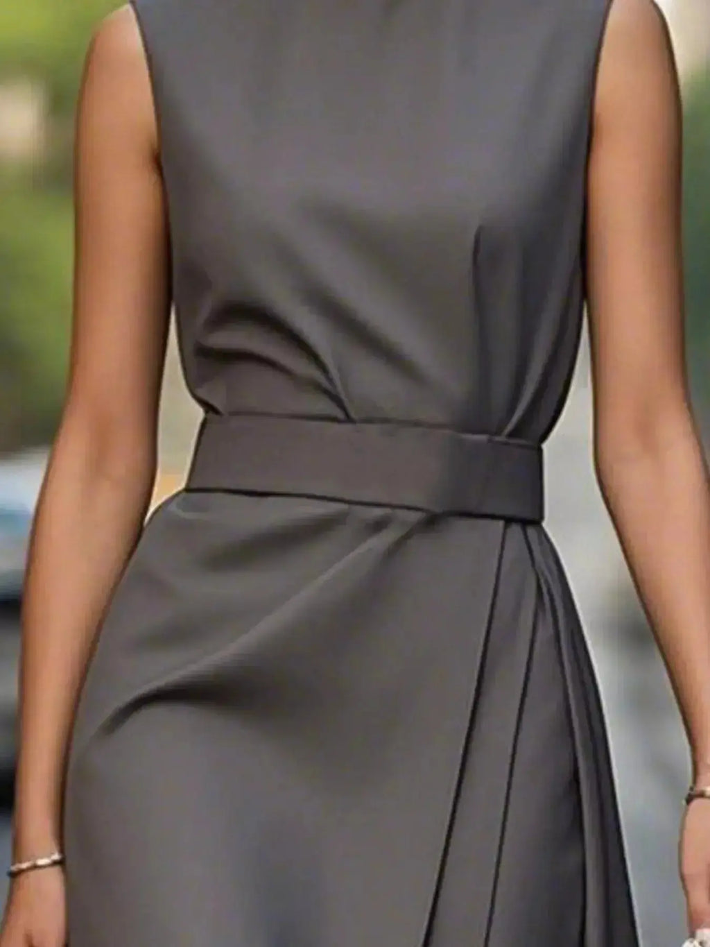 Round Neck Sleeveless Midi Dress - DaisyDrop 