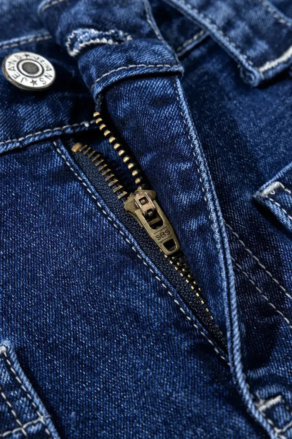 Wide Leg Pocketed High Waist Jeans - DaisyDrop 