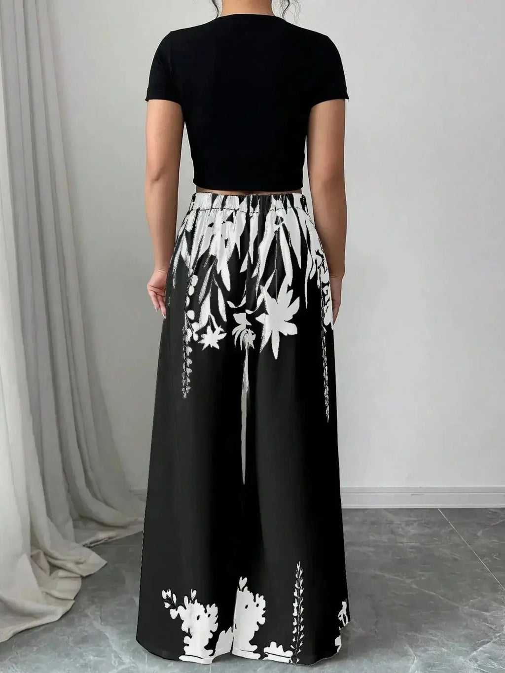 Printed Wide Leg Pants - DaisyDrop 