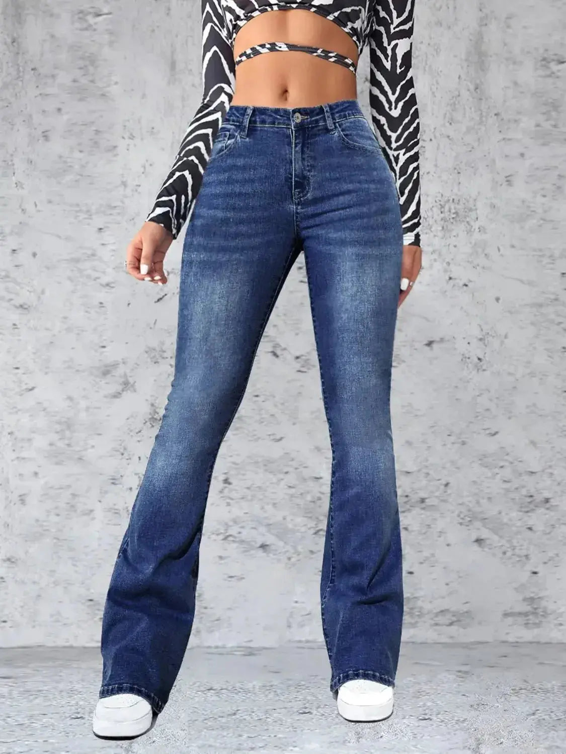 High Rise Jeans with Pockets - DaisyDrop 