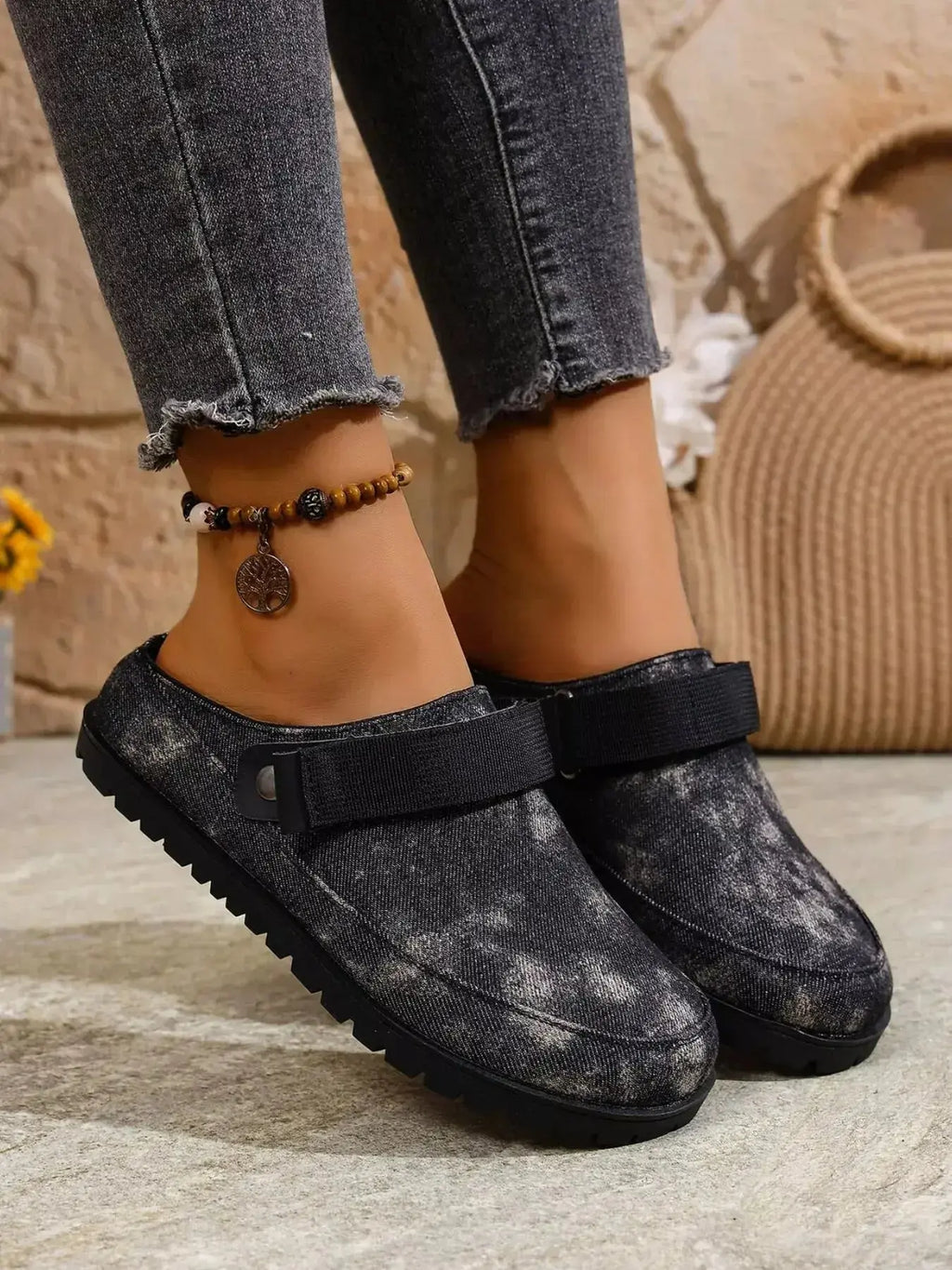 Round Toe Flats Slip-Ons - DaisyDrop 