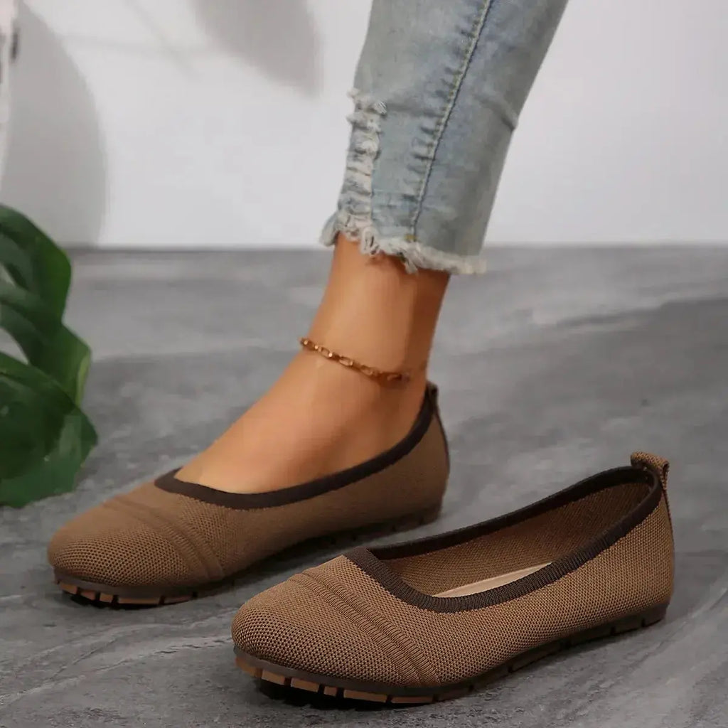 Round Toe Flat Slip-Ons - DaisyDrop 