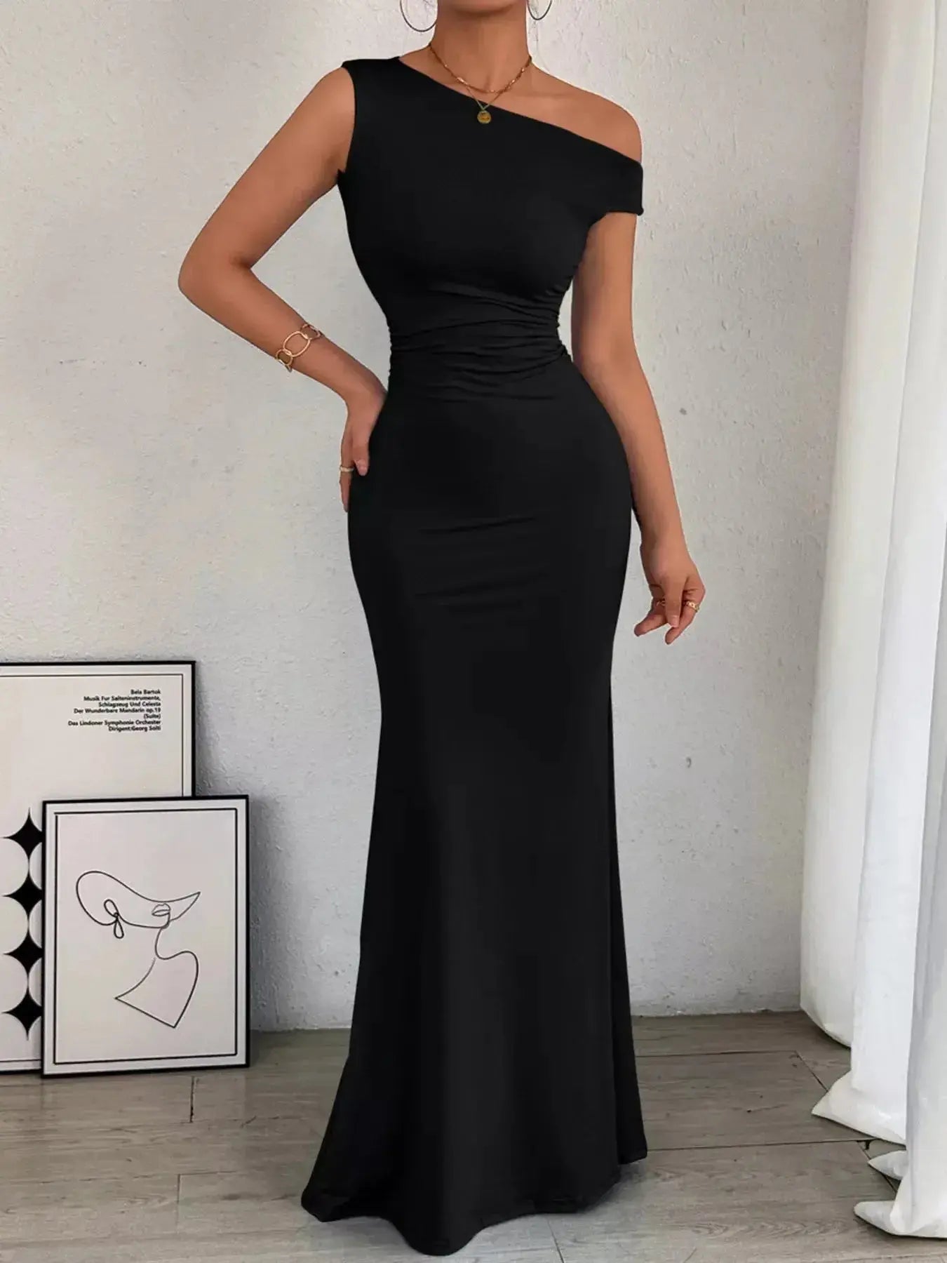 One-Shoulder Ruched Bodycon Maxi Dress - DaisyDrop 