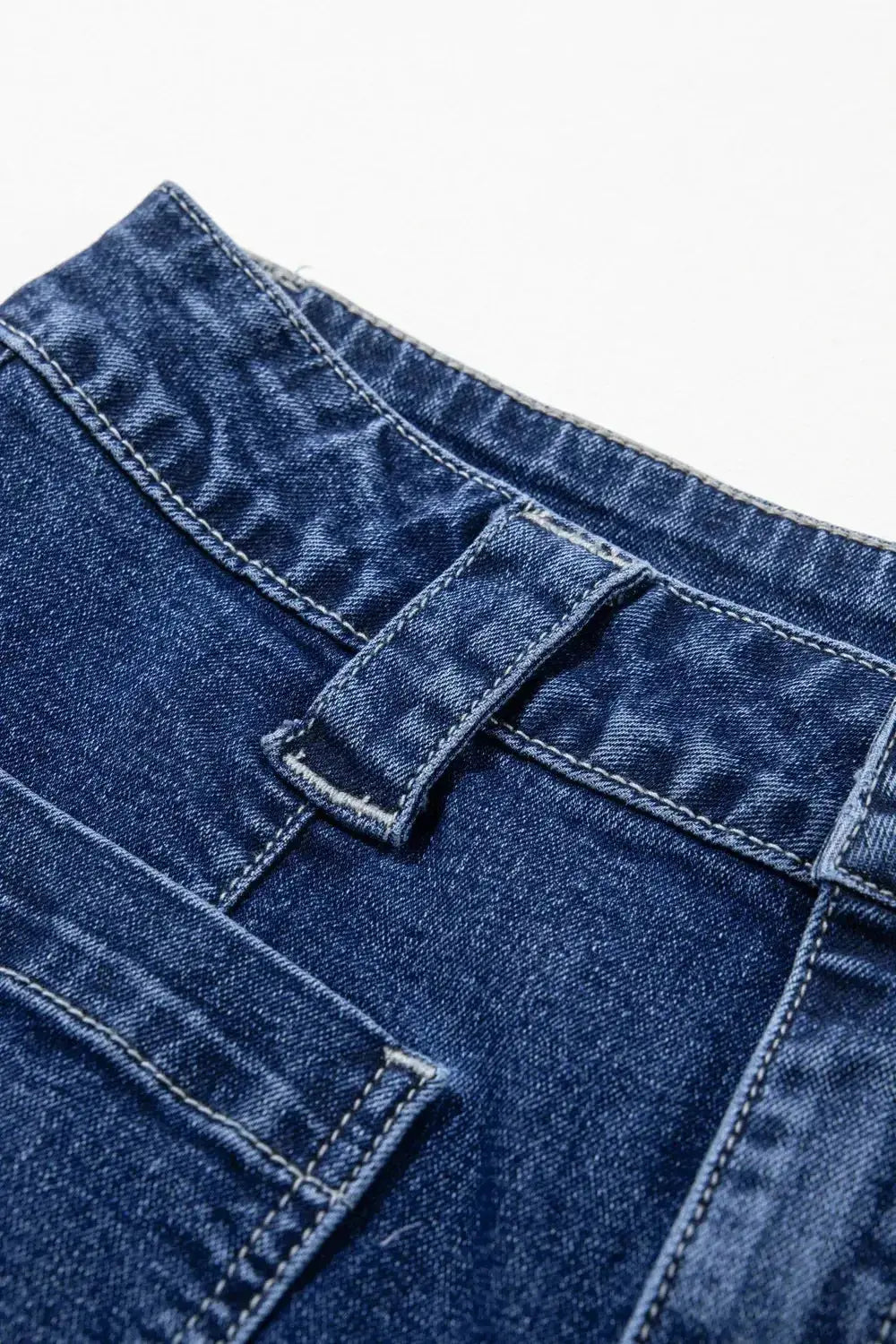 Wide Leg Pocketed High Waist Jeans - DaisyDrop 