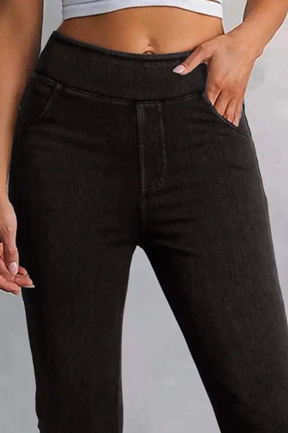 Skinny Jeans with Pockets - DaisyDrop 