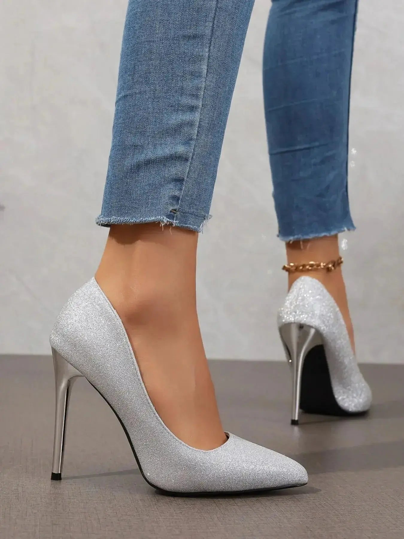 Point Toe Stiletto Pumps - DaisyDrop 