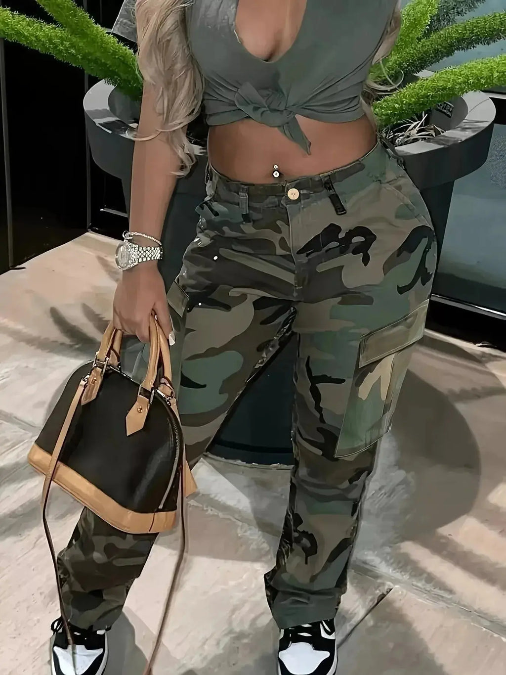 Camouflage Cargo Pants - DaisyDrop 