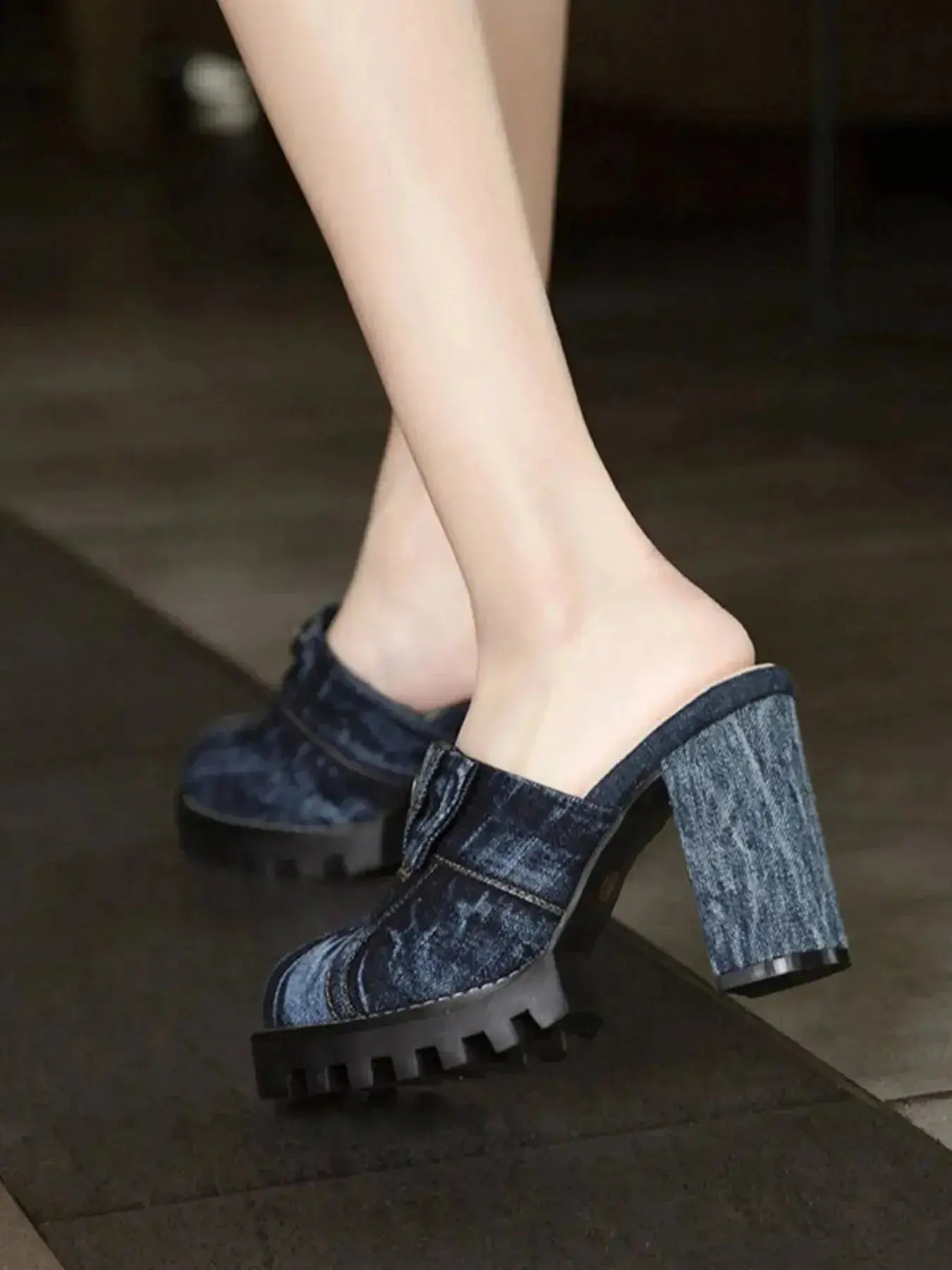 Denim Round Toe Block Heels Sandals - DaisyDrop 