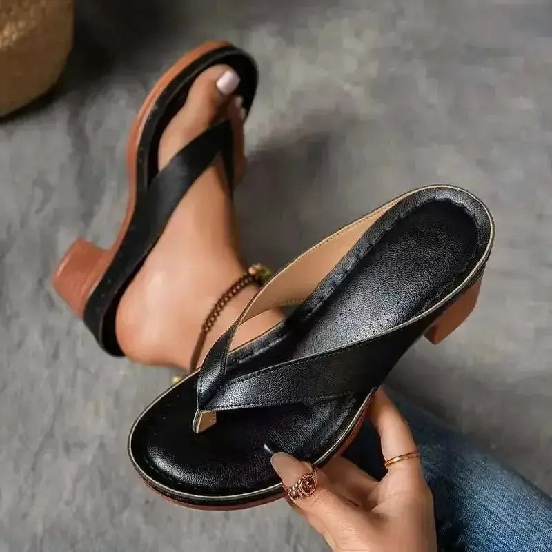Chunky Heel Toe Post Sandals - DaisyDrop 