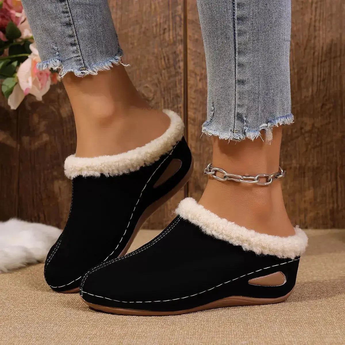 Cozy Plush Lined Wedge Slippers - DaisyDrop 