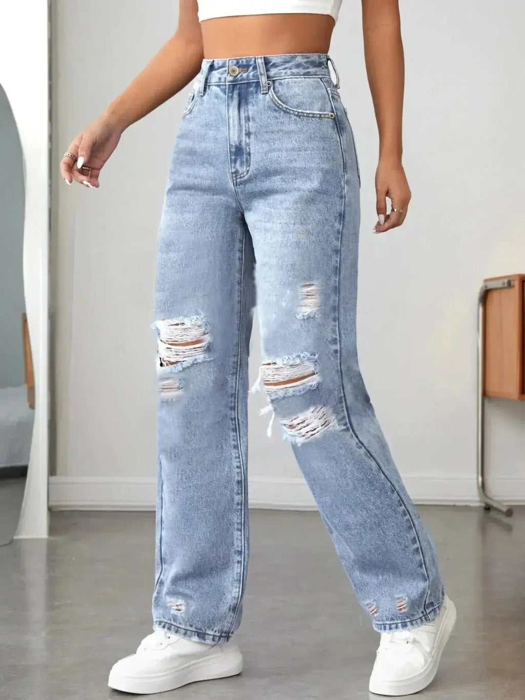 Distressed High Waisted Jeans - DaisyDrop 