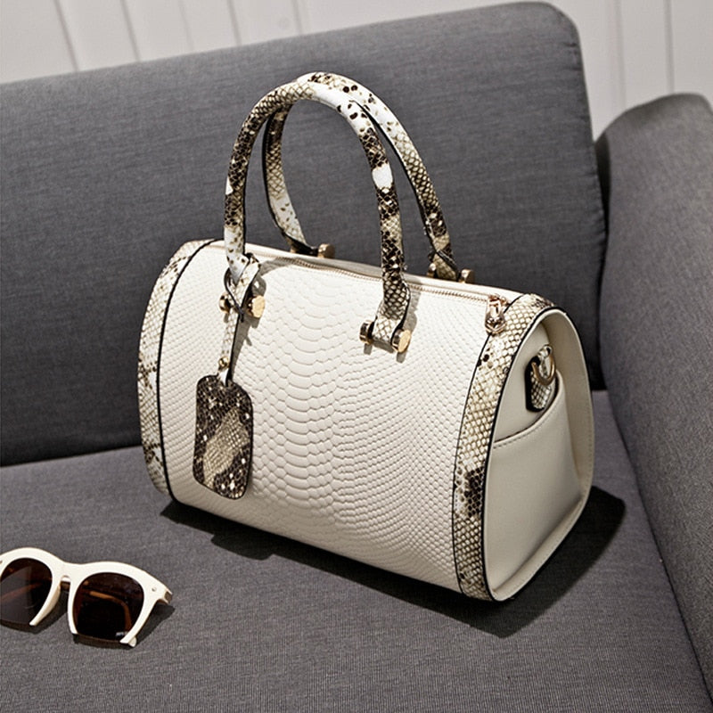 Super Quality Snake skin Leather Women Handbag