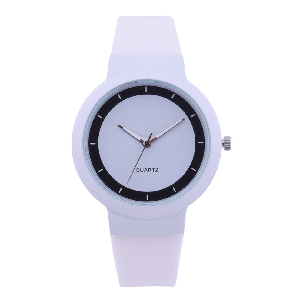 Woman Fashion Silicone Band Analog Quartz Round Watch