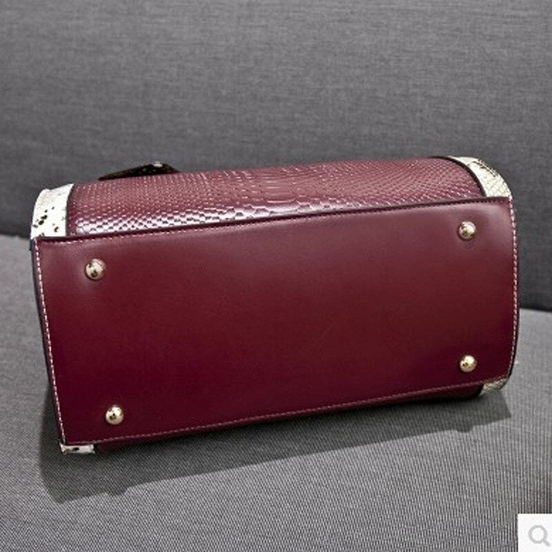 Super Quality Snake skin Leather Women Handbag