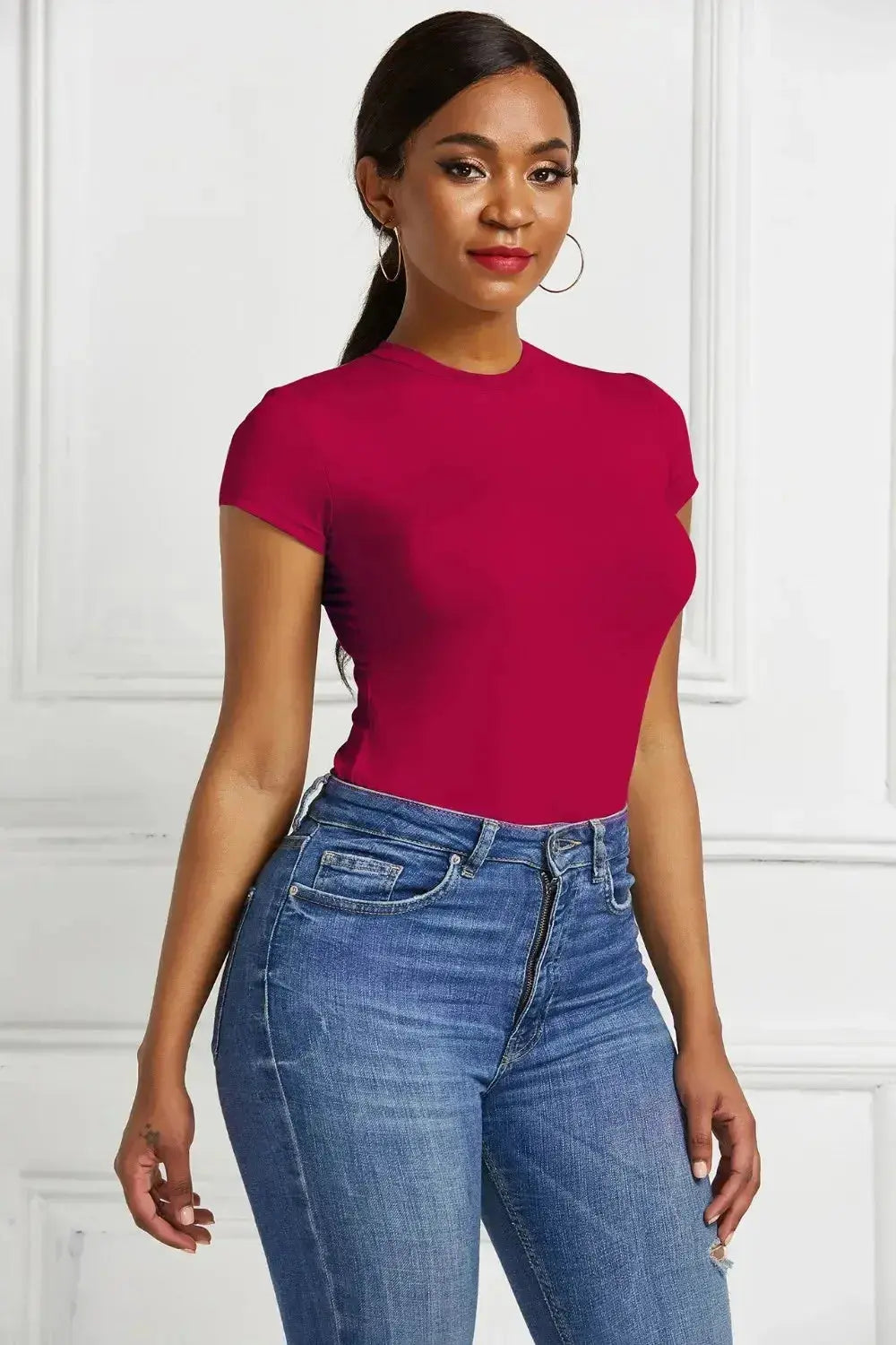 Round Neck Short Sleeve Bodysuit - DaisyDrop 
