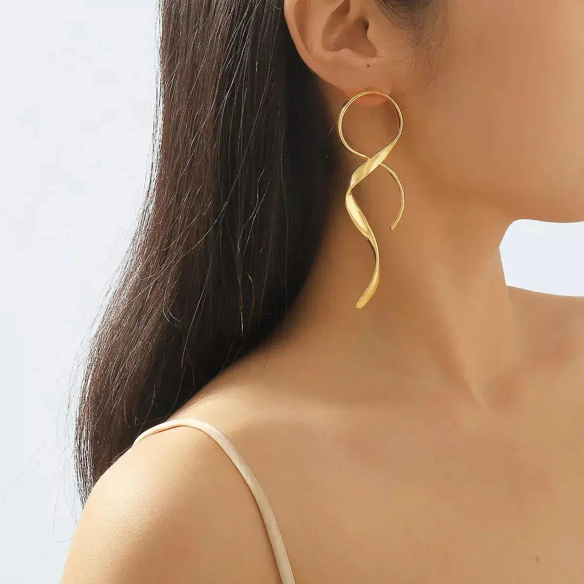 Alloy Spiral Drop Earrings - DaisyDrop 