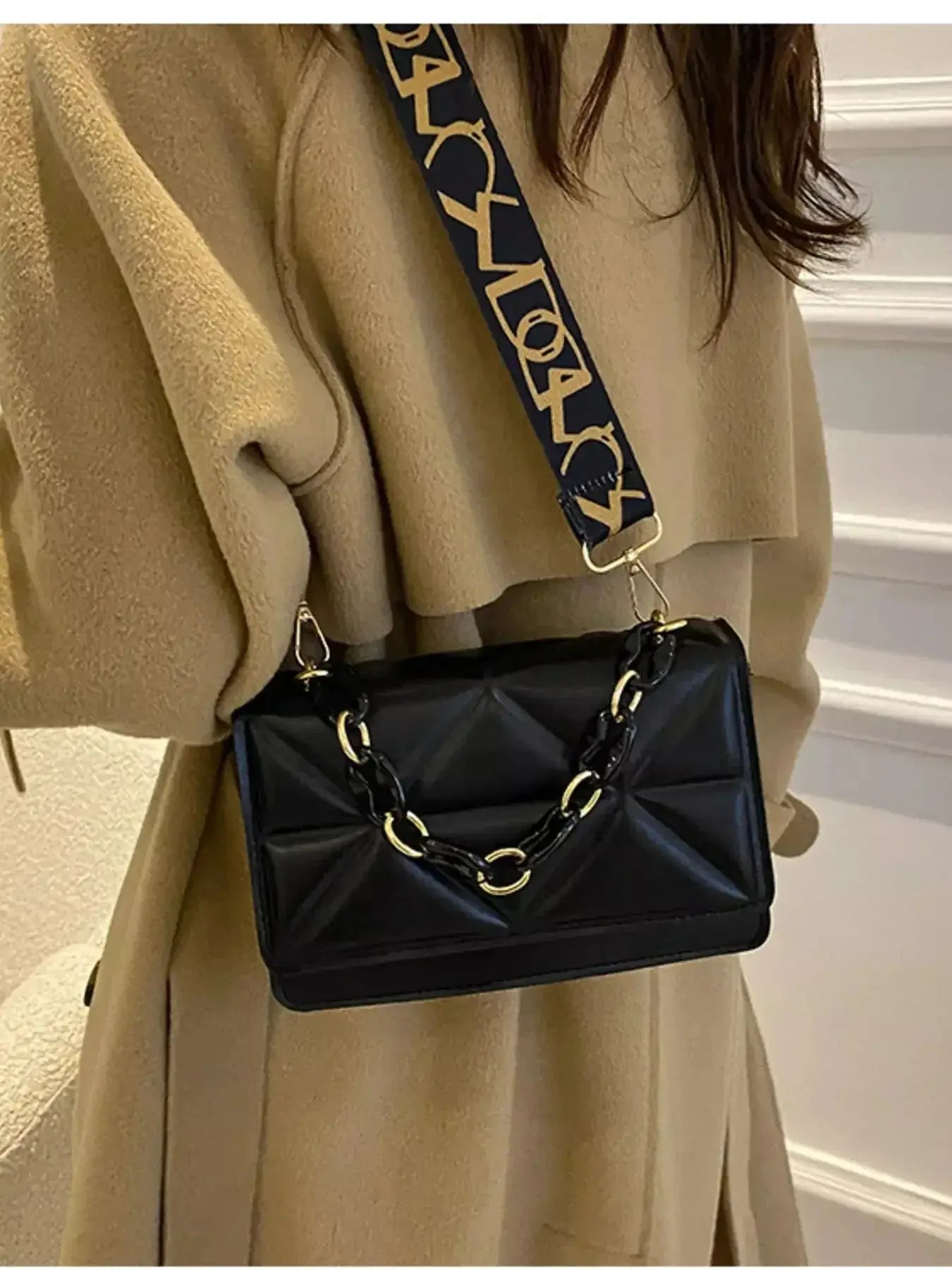 Quilted Adjustable Strap Crossbody Bag - DaisyDrop 