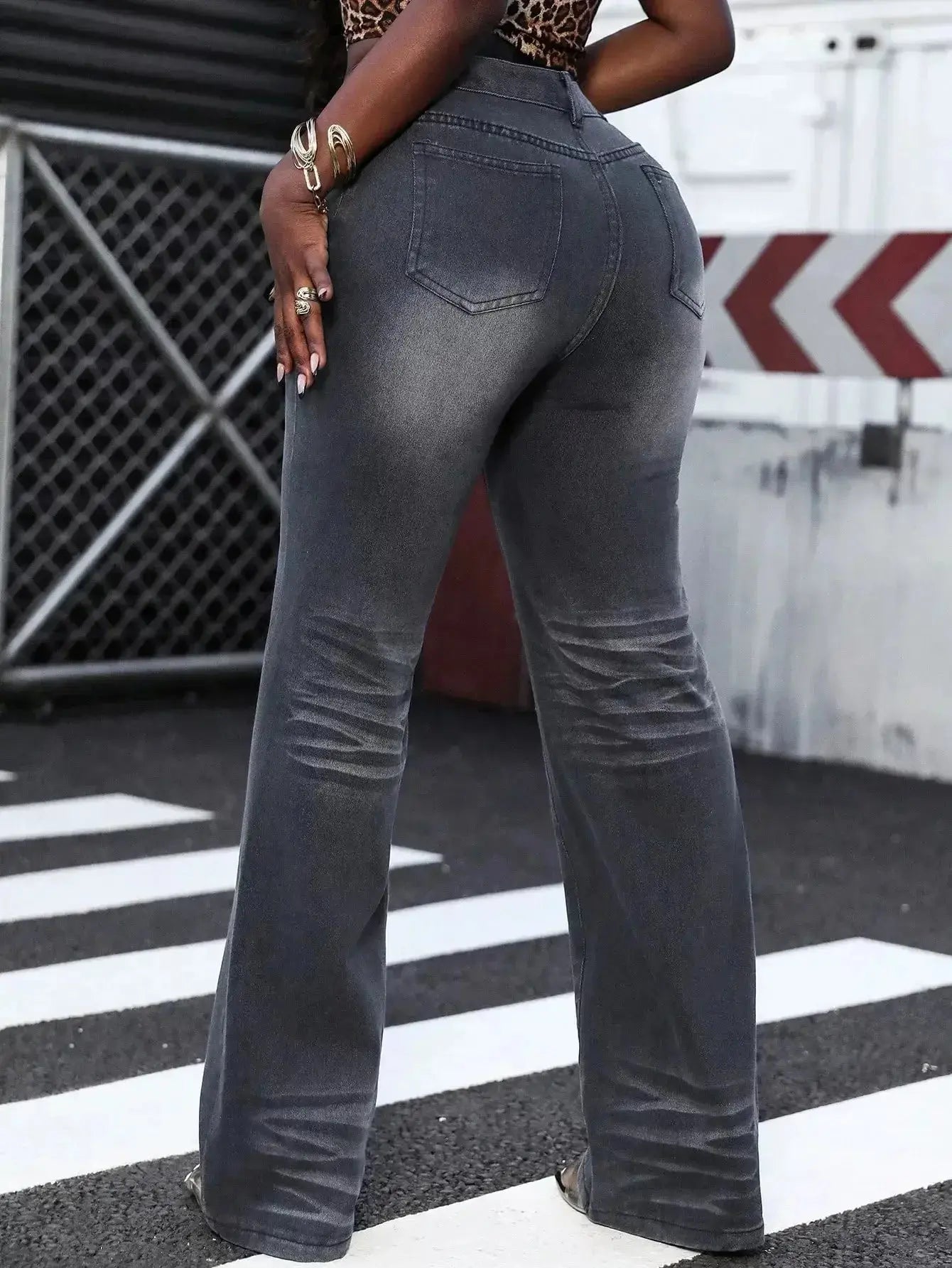 High Waist Straight Leg Jeans - DaisyDrop 