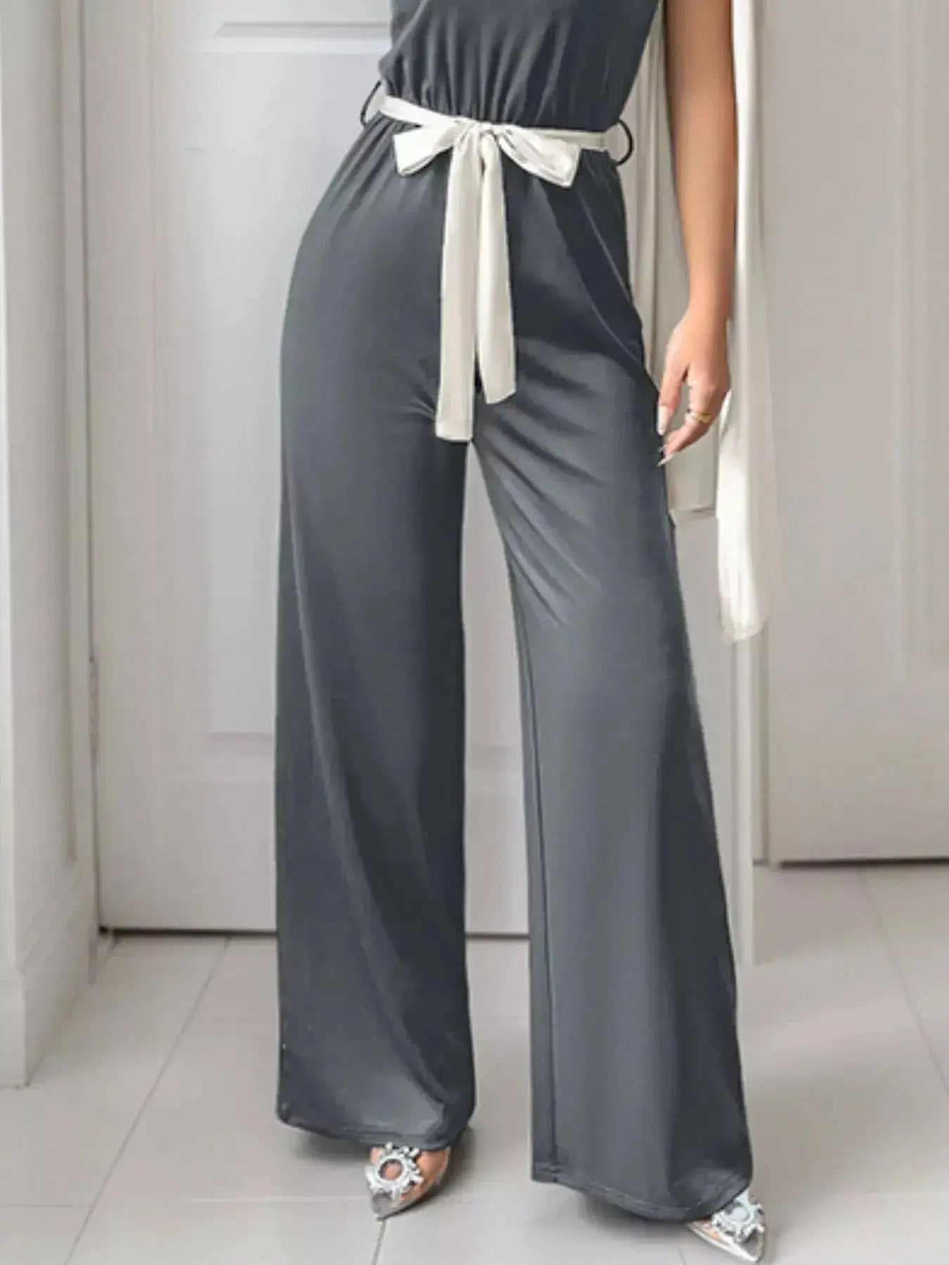 One-Shoulder Bowknot Wide Leg Jumpsuit - DaisyDrop 