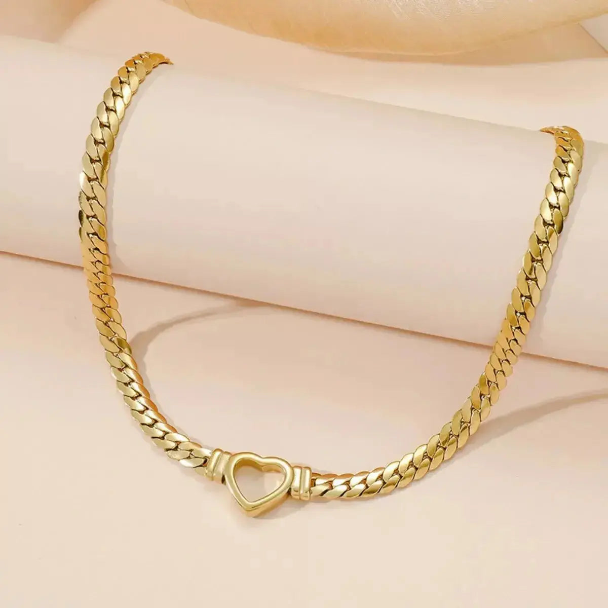 18K Gold-Plated Chain Heart Necklace - DaisyDrop 