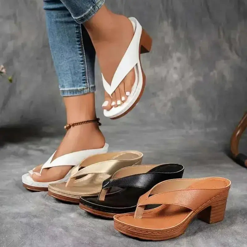 Chunky Heel Toe Post Sandals - DaisyDrop 