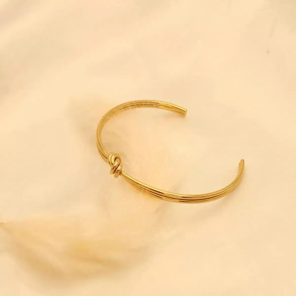 18K Gold-Plated Knot Open Bracelet - DaisyDrop 