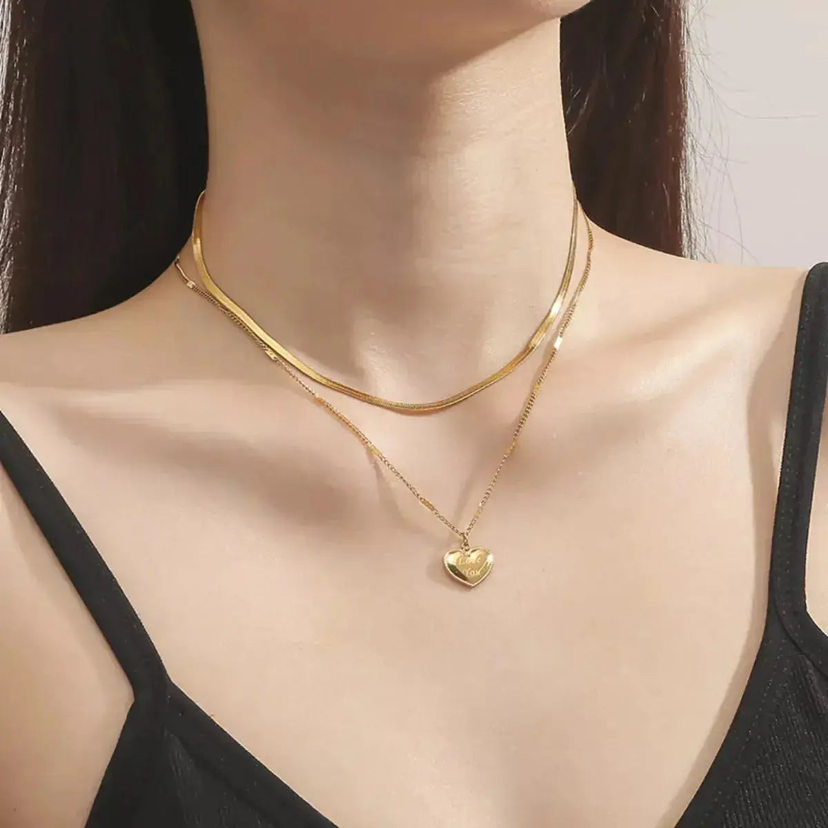 18K Gold-Plated Double Layered Heart Pendant Necklace - DaisyDrop 