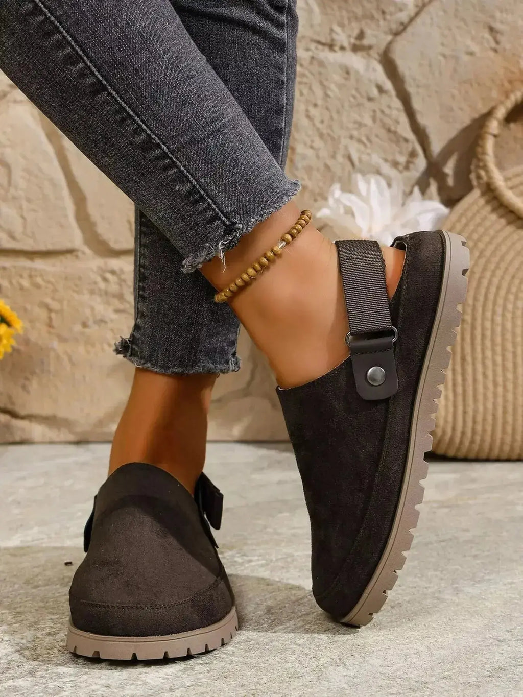 Round Toe Flats Slip-Ons - DaisyDrop 
