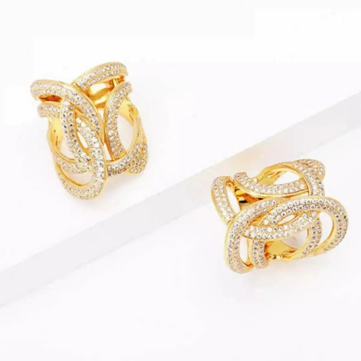 18K Gold-Plated Zircon Interwoven Ring - DaisyDrop 