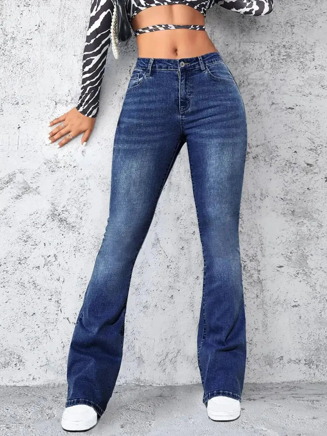 High Rise Jeans with Pockets - DaisyDrop 