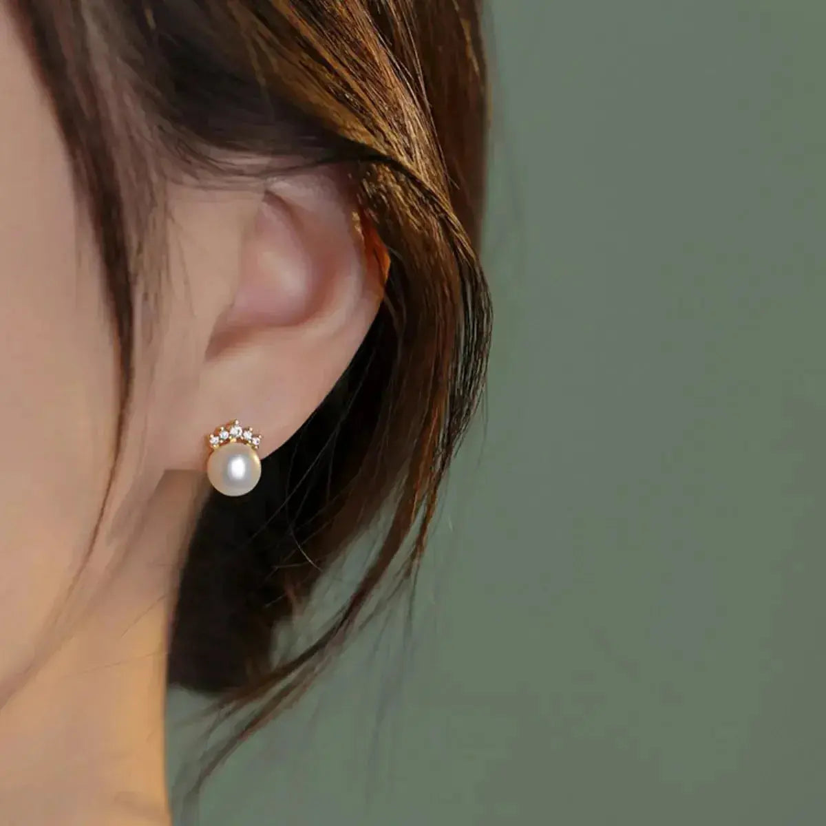 Freshwater Pearl Stud Earrings - DaisyDrop 